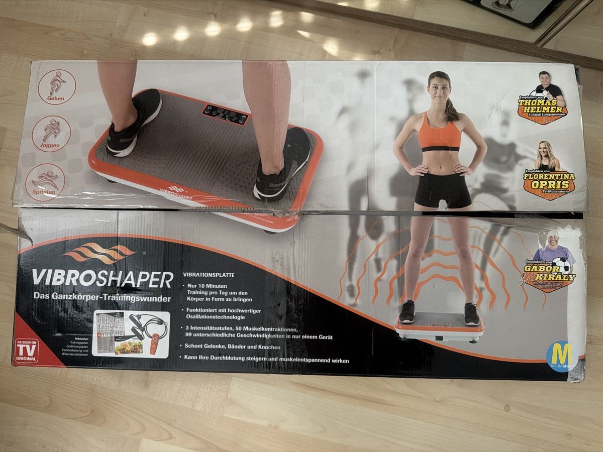 Vibroshaper Hometrainer: Vibroshaper Vibrationstrainingplatte mit Zubehör  – Usato da Wangen b. Olten venduto da Sarina93881621