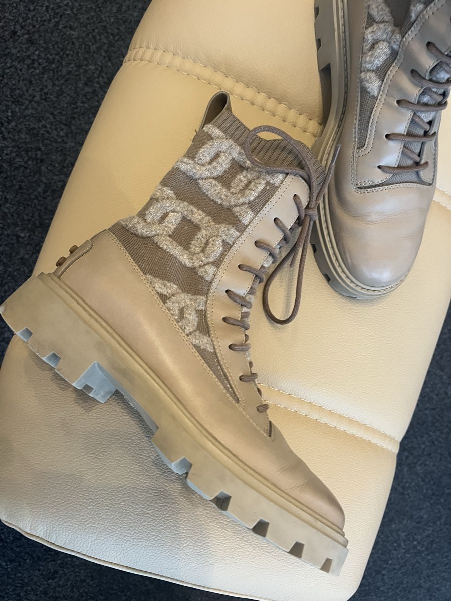 Tod'S Scarpe da donna: Tod‘S boots – Usato da Baar venduto da kri_m7t2