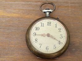 TASCHENUHR 36 MM