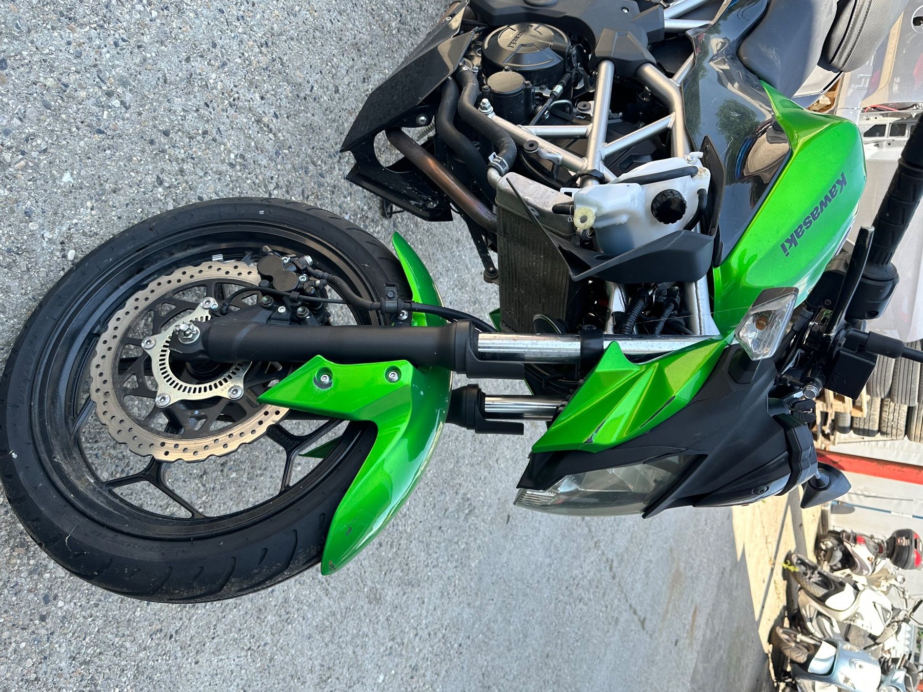 Kawasaki Strada: KAWASAKI Z 125 ABS – Difettoso da Treycovagnes venduto da Campingcar65 3