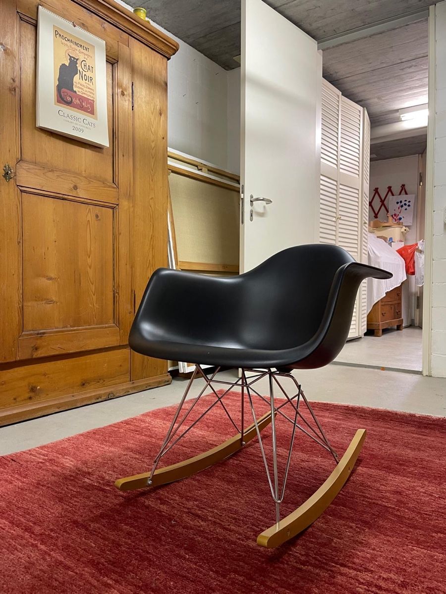 Eames Fauteuils: Charles and Ray Eames rocking chair – D'occasion à Bern par ili_bg5s 6