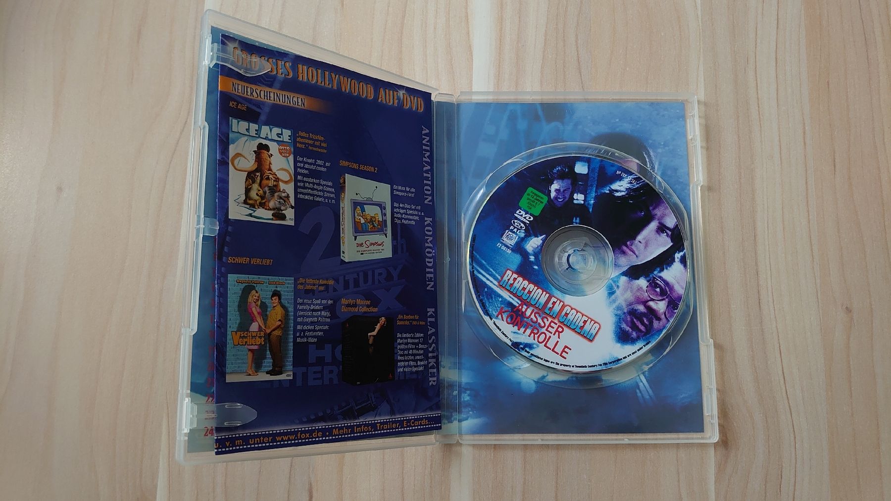 Tutti i DVDs: Ausser Kontrolle – Usato da Pfäffikon SZ venduto da Wild0 2