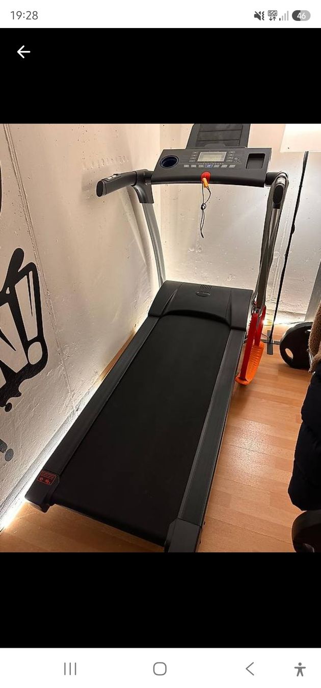 CardioStrong Vélos d'appartement: CardioStrong TR-30 – Défectueux à Rickenbach Sulz par Gjoker86 1
