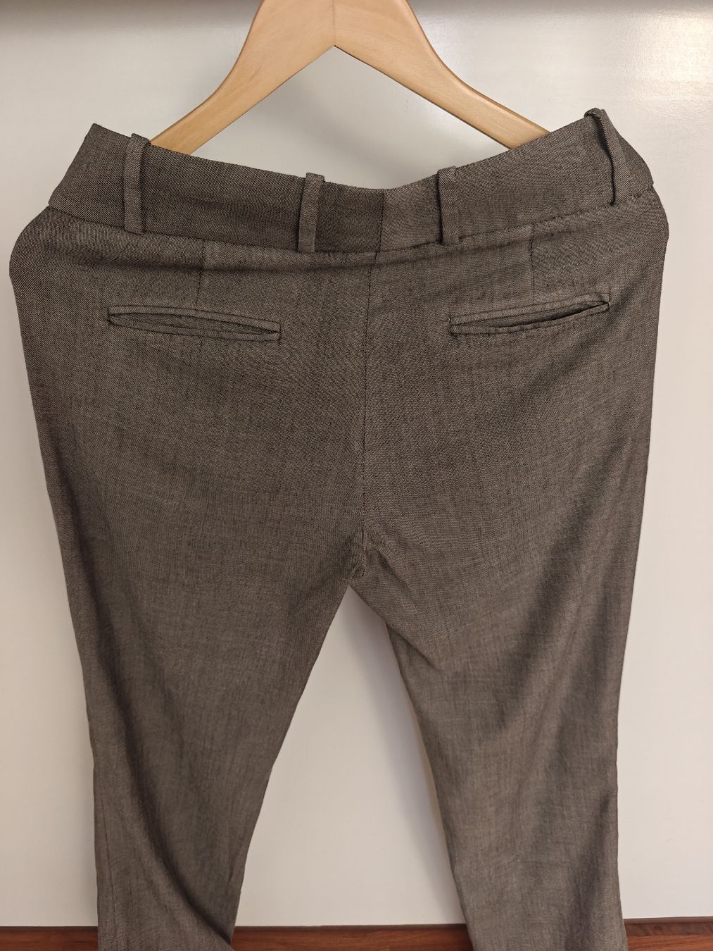 Hugo Boss Pantaloni: BOSS Hugo Boss Gray Virgin Wool Trousers – Usato da Wabern venduto da kat_w92r 8