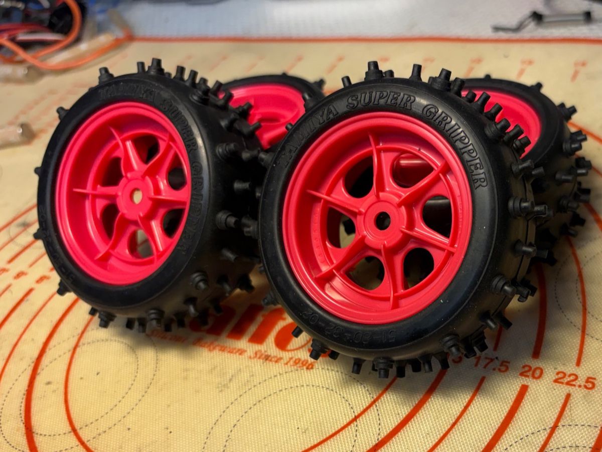 Tamiya Modellismo RC: Tamiya Avante Black Radsatz - Neu – Nuovo (secondo la descrizione) da spreitenbach venduto da starion05 2