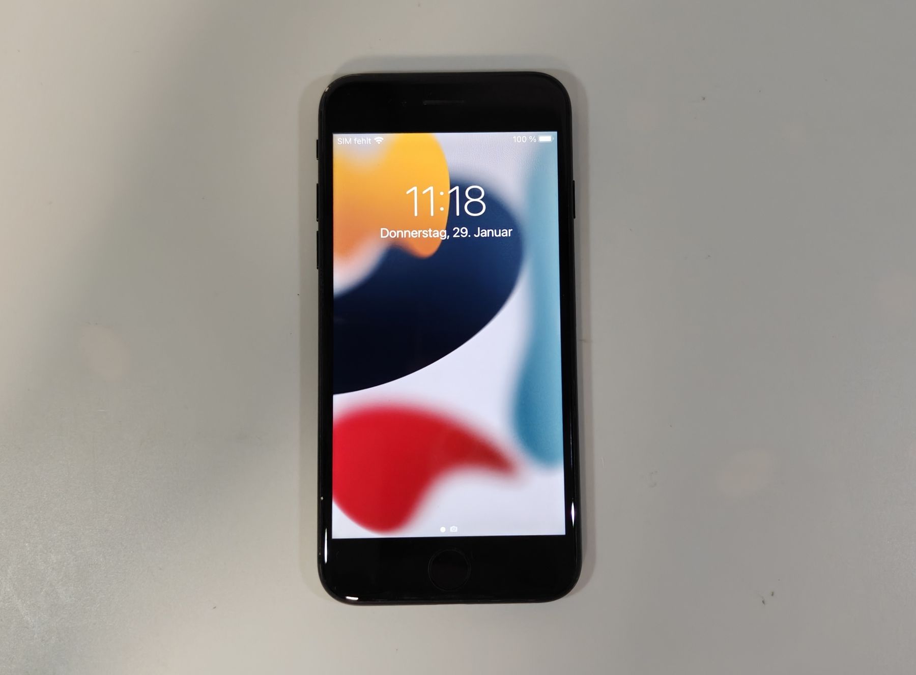 Apple Telefoni cellulari / Smartphones: iPhone 7 schwarz – Usato da Ehrendingen venduto da Rocky985