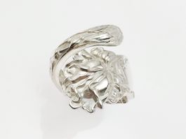 Offener massiver Silberring im Jugendstil mit Blumen-Design