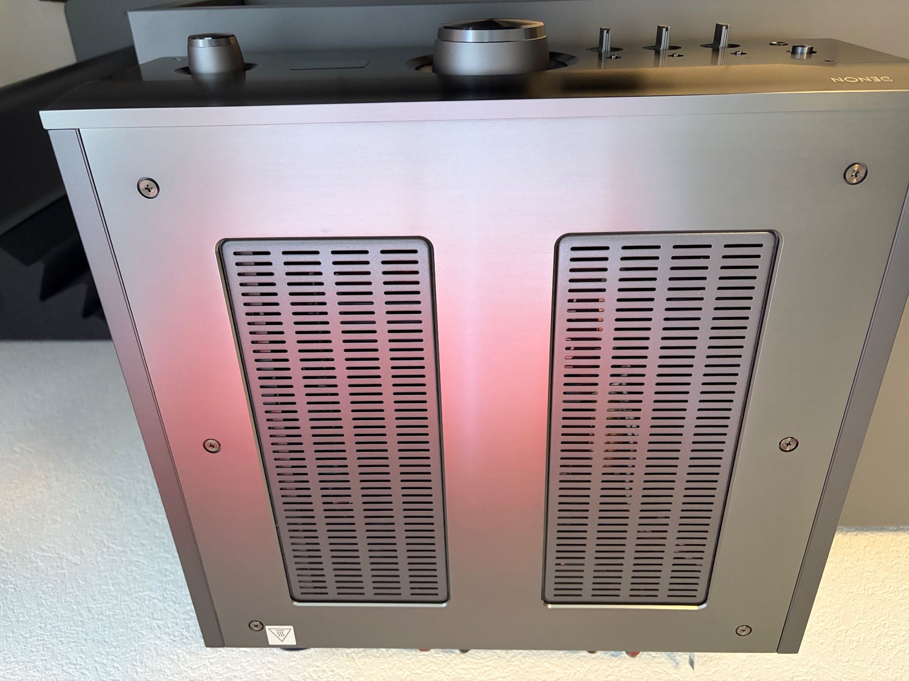 Denon Amplificatori: Ampli Denon PMA-A110  - Etat Impeccable! – Usato da Vionnaz venduto da urban75 1