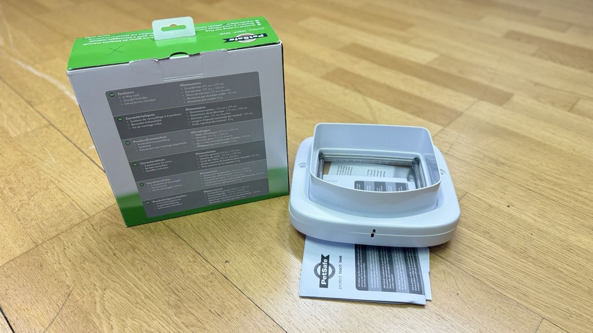 Gattaiole: PetSafe Manual Cat Flap 4-Way Locking  – Nuovo (secondo la descrizione) da Schwerzenbach venduto da Thia 4