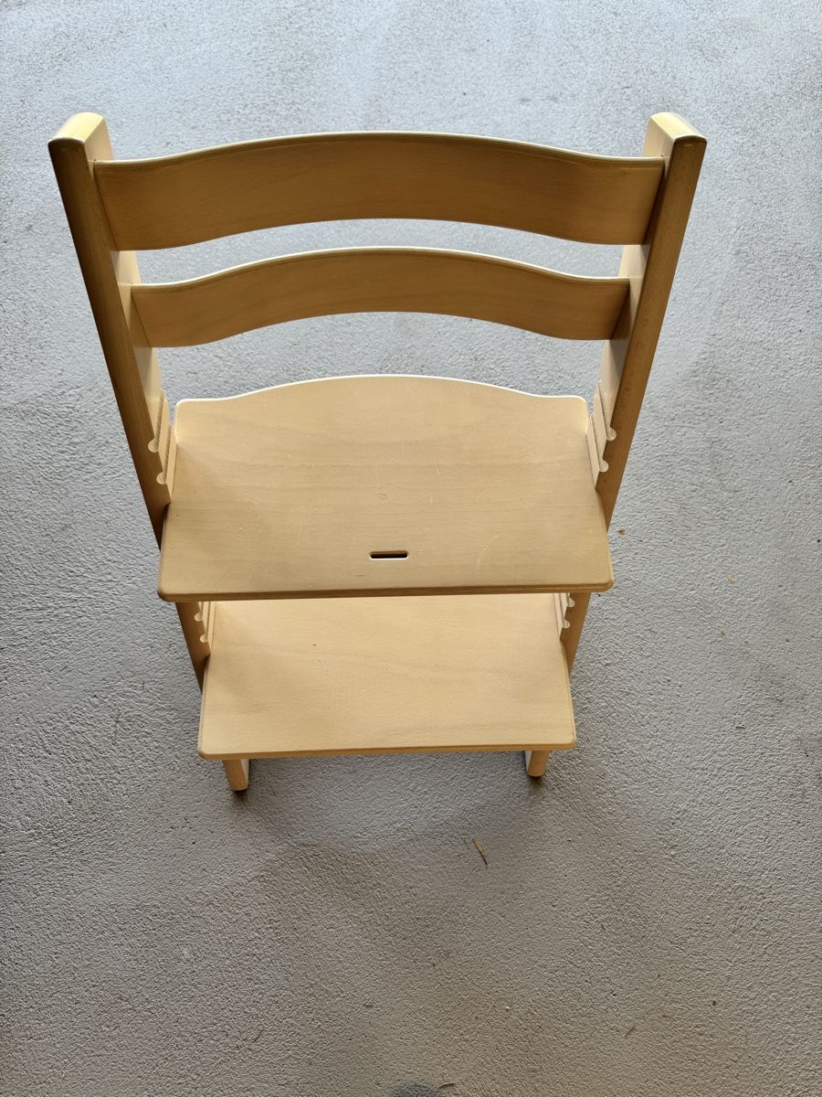 Stokke Hochstühle: Stokke Hochstuhl Tripp Trapp – Gebraucht aus Richterswil von Xy43