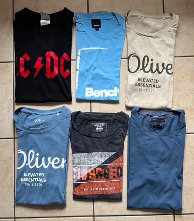 12 T-Shirts Grösse M