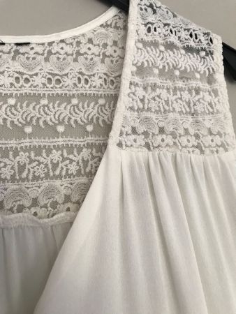 Kleid Gr XL Material Mix mit Spitze leichte Viskose
