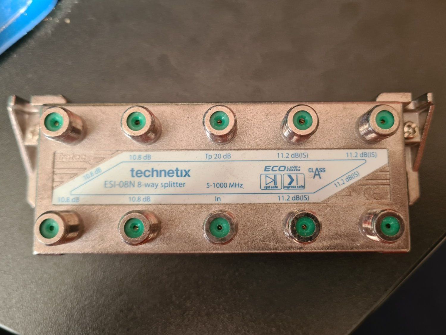 Radiocomunicazione: Technetix ESI-08N 8-fach Verteiler – Usato da Zürich venduto da Alibaba1234