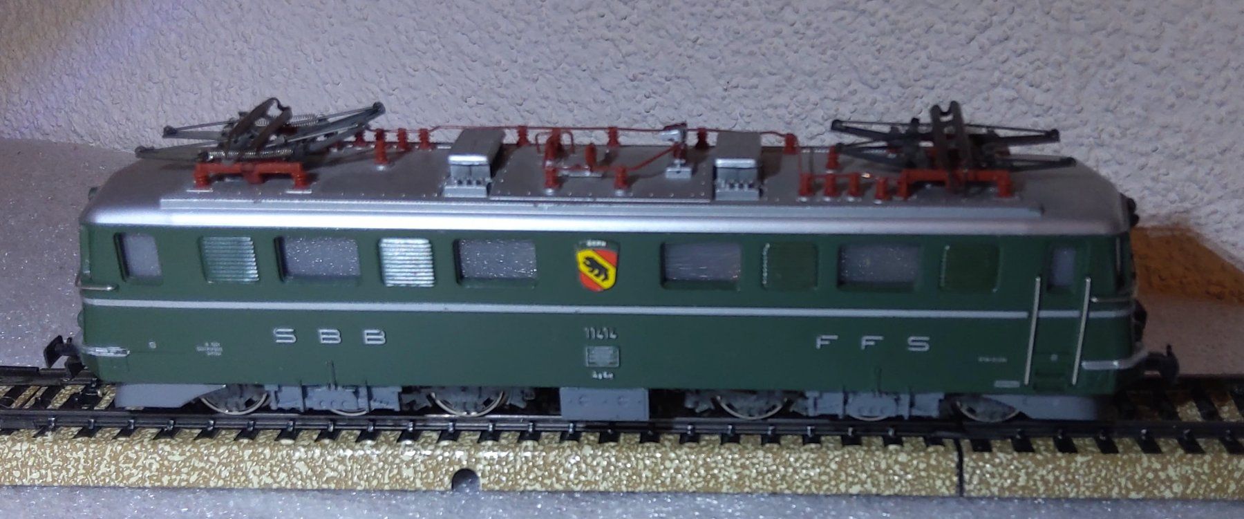 Märklin Modellini di ferrovie: Märklin Ae 6/6 – Difettoso da Safnern venduto da Leila2 1