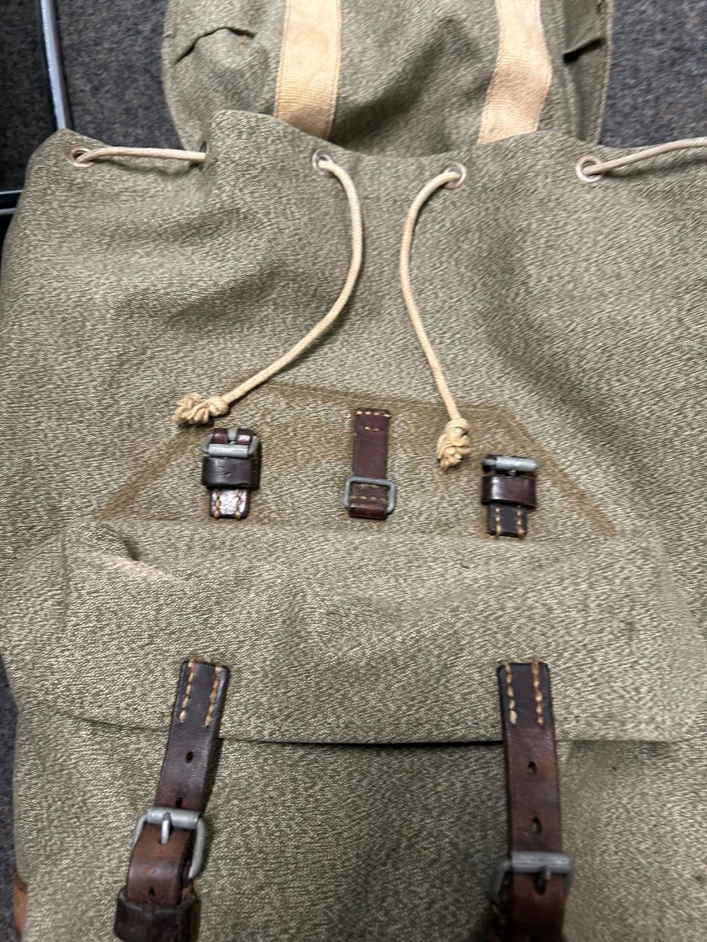 Sacs à dos: Alter Militär Rucksack – D'occasion à Würenlingen par 12345678 2