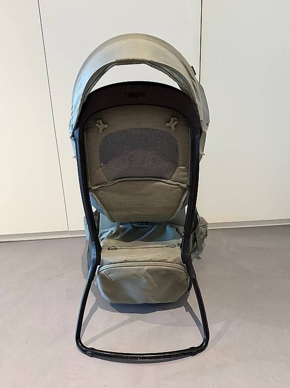 Porte-bébés ventraux & dorsaux: Thule Sapling Kindertrage Agave – D'occasion à Chur par pro_8sgy 3