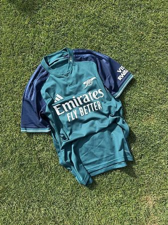 Arsenal - third kit - 23/24 - football - S