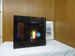 Showcase Gaming PC Ryzen 7 RX 9070 32 GB 2TB NVME WLAN W11p