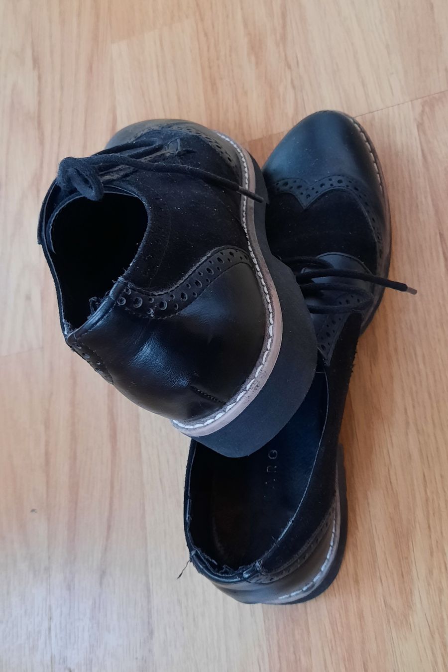 Scarpe da uomo: Schwarze Schnuerschuhe, Gr. 40, Echtleder, Top – Usato da BRUNNEN venduto da Sole21 3