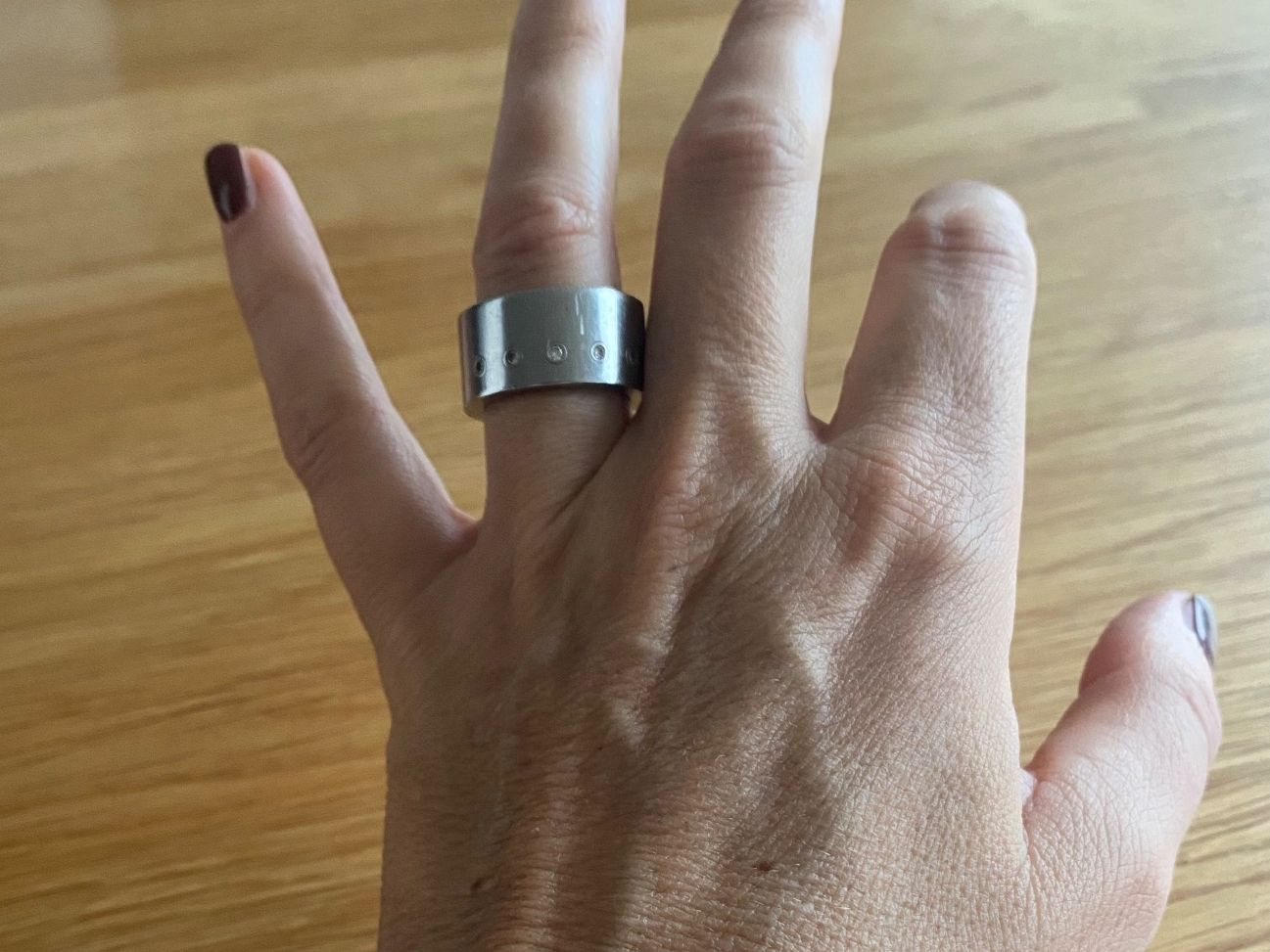 Anelli: Trendiger Ring aus Edelstahl mit Zirkonia – Usato da Luzern venduto da breil5