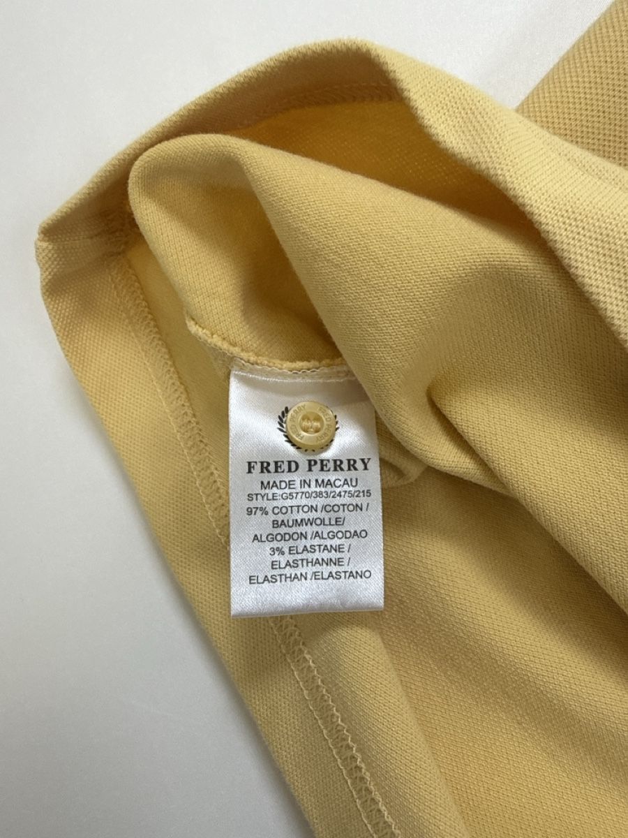 Fred Perry Polo-Shirts: Fred Perry Polo yellow size  S  – Gebraucht aus Lugano von TheUniversalClothing 4