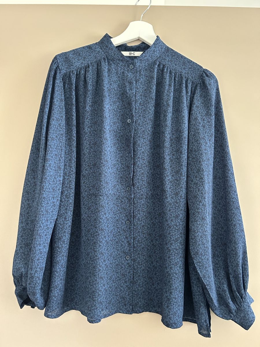 Uniqlo Camicette: Uniqlo C blouse size S  – Nuovo (secondo la descrizione) da Epalinges venduto da kat_lyp6