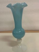 Vase ancien en opaline