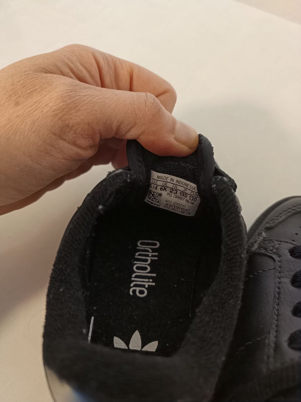 Adidas Scarpe per ragazzi: Adidas Sneaker Gr 22 Kinder Schuhe schwarz – Usato da Oberhofen Thun'see venduto da cri_6md2 1