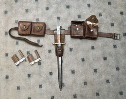 Schweizer Bajonett mit Koppelsatz und Munitionstaschen