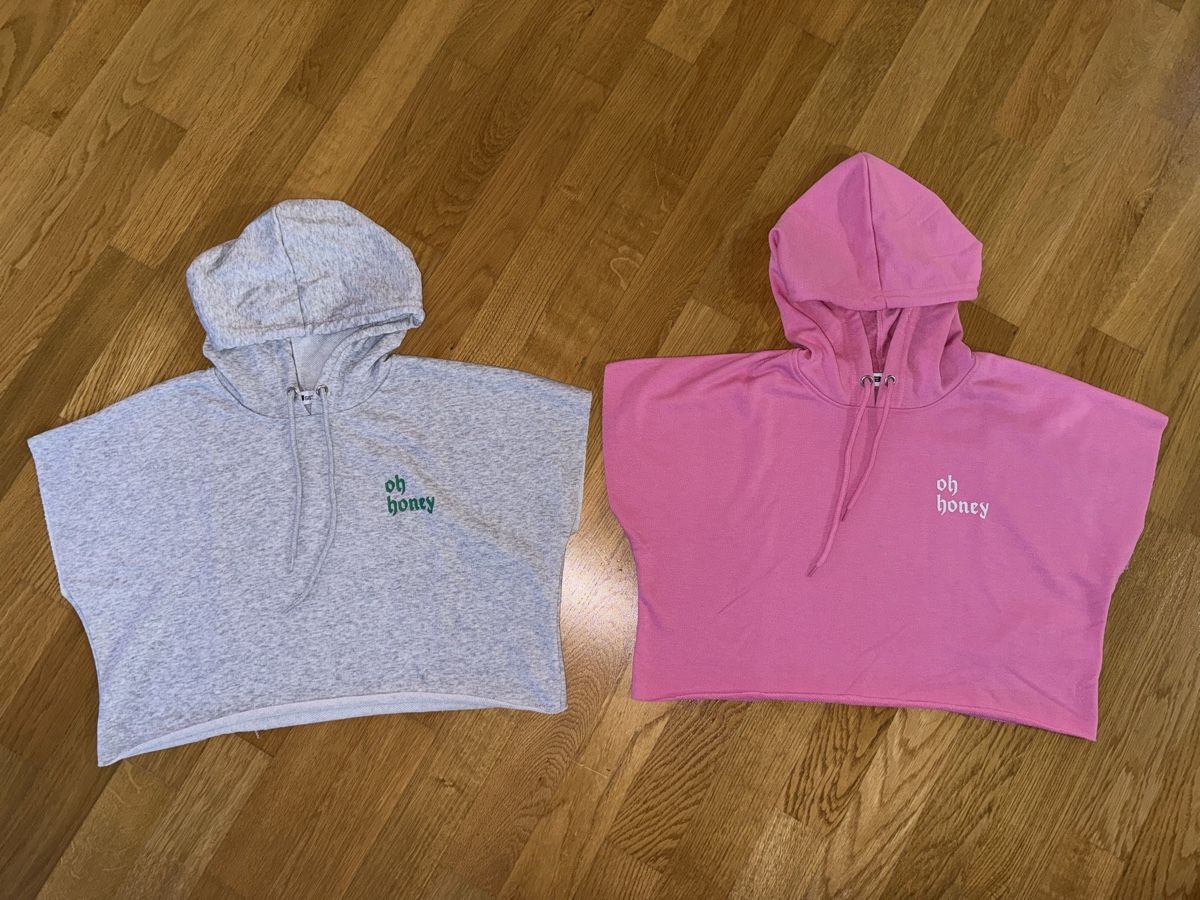 Pullover & Sweatshirts: Deux sweat avec capuche – Neu (gemäss Beschreibung) aus Cologny von PEACEANDLOVE 1