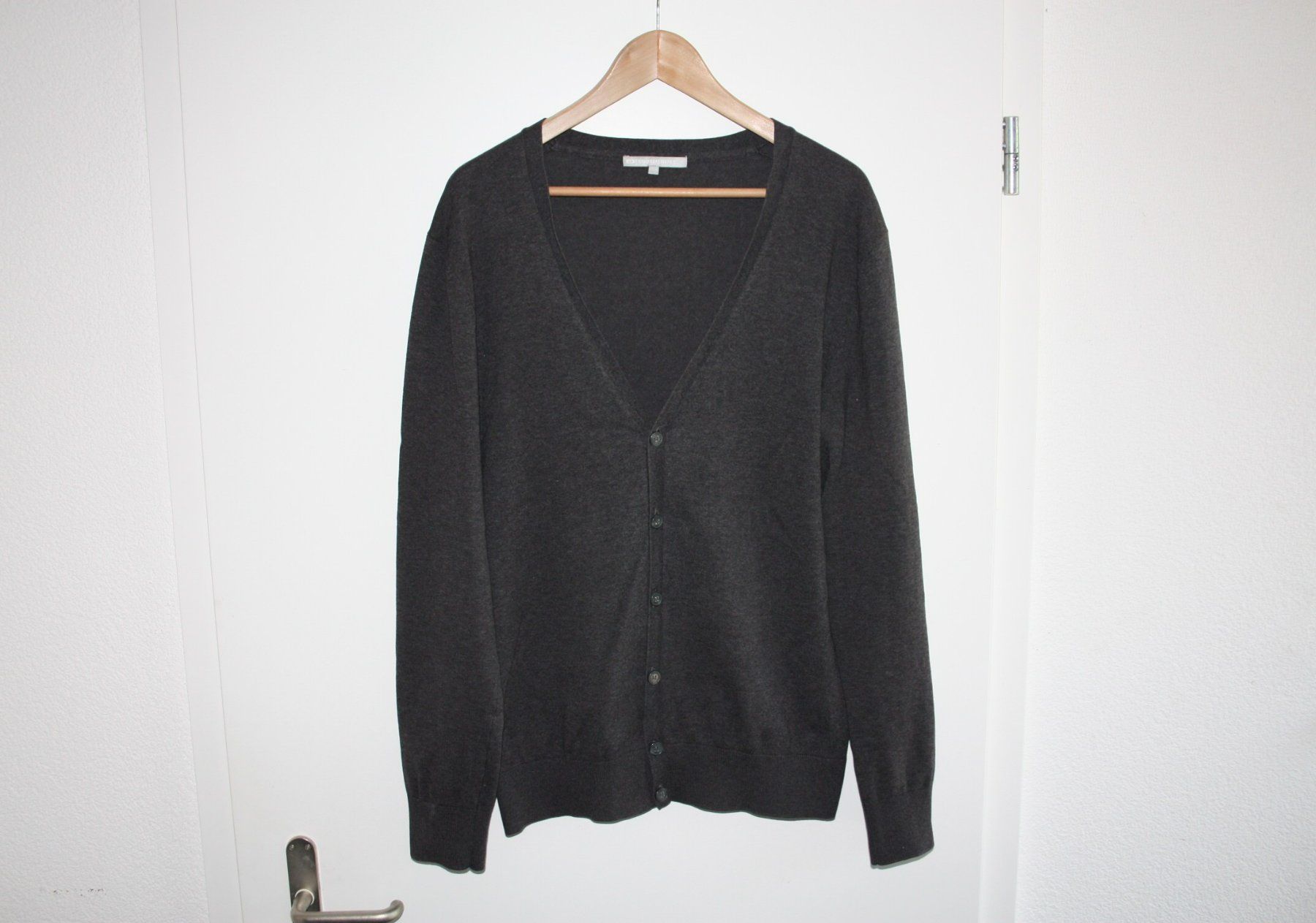 We Pullover & Sweatshirts: WE Fundamentals Herren Cardigan Gr. XL – Gebraucht aus Deitingen von Johnny_Malibu