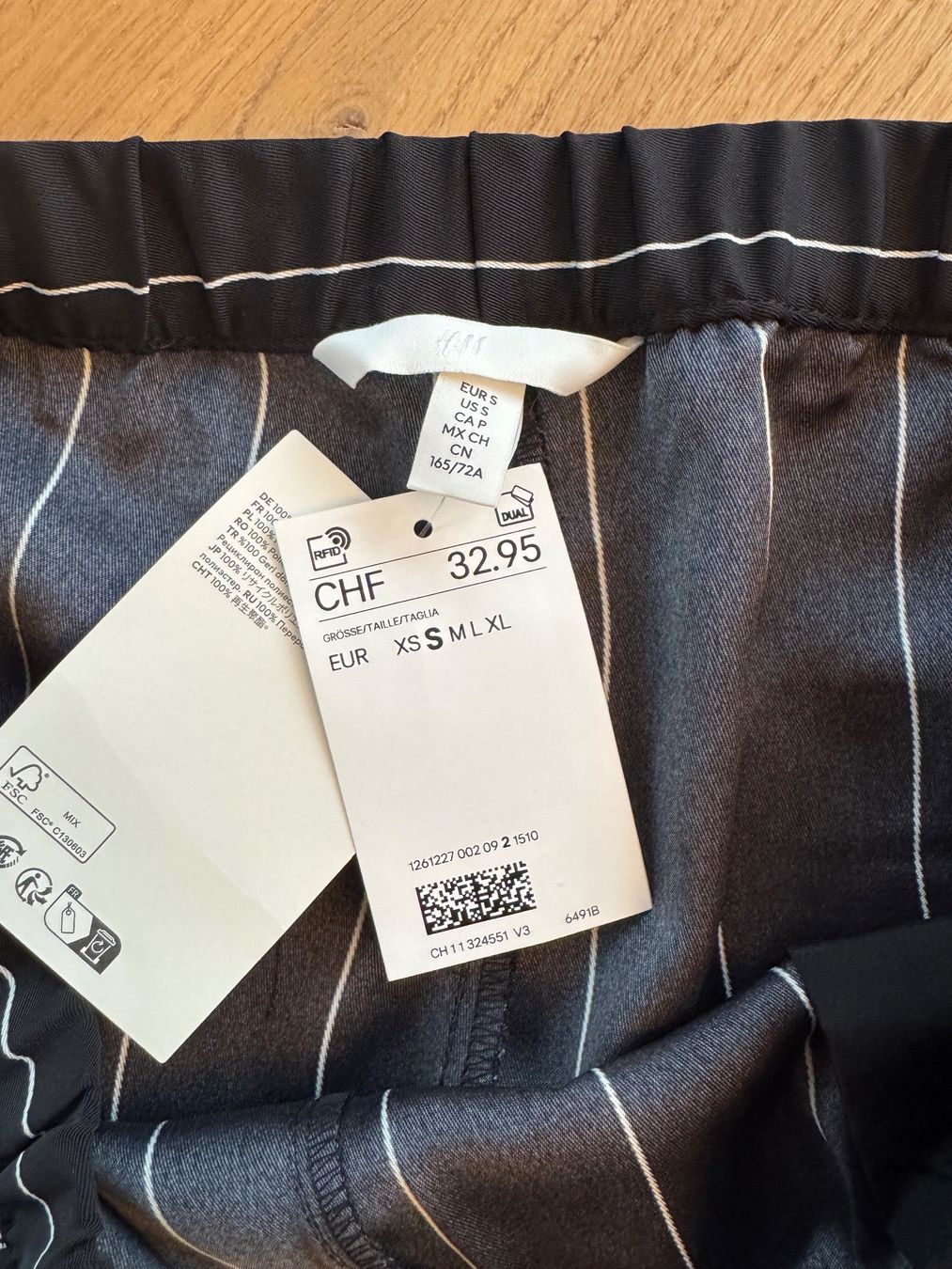 H&M Pantalons: NEU H&M Hose Gr. S – Neuf avec emballage d'origine à Altendorf par PiaLang 2
