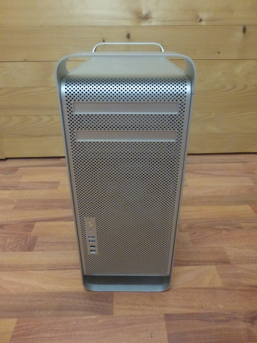 Apple PCs: Apple Mac Pro 3,1 inkl. SSD und HDDs – D'occasion à Zumikon par psisound 9