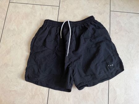schwarze Badehose