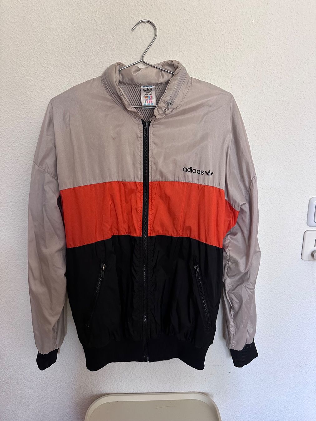Vestes: Adidas Jacke – D'occasion à Zürich par julia_le