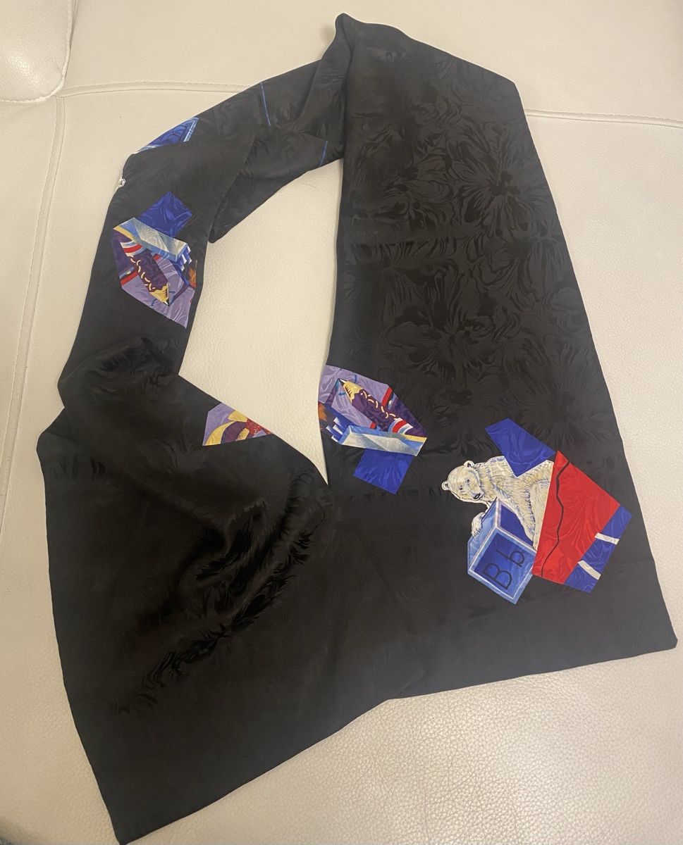 Foulard & Sciarpe: Seiden Schal 🌸 – Usato da Opfikon venduto da Luis144