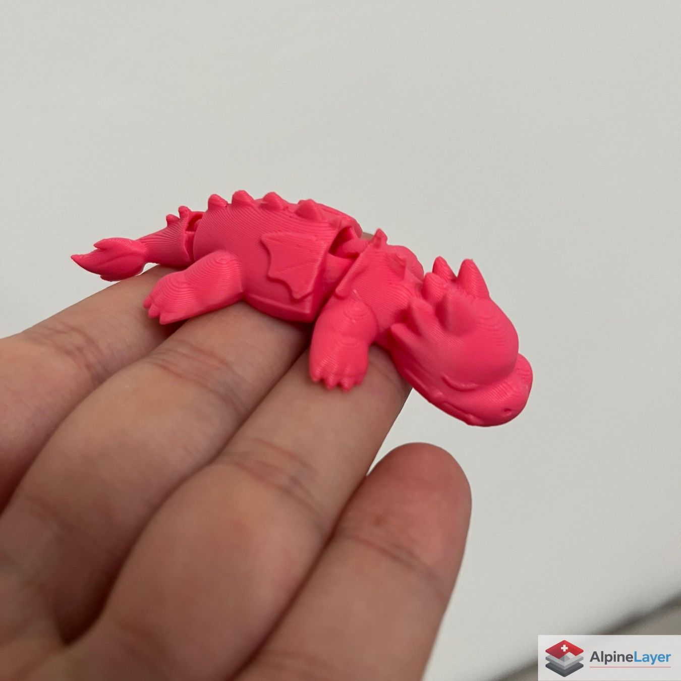 Statuette: Lazy Dragon 3D Printed Figure Pink Desk Decor – Nuovo (secondo la descrizione) da Losone venduto da AlpineLayer