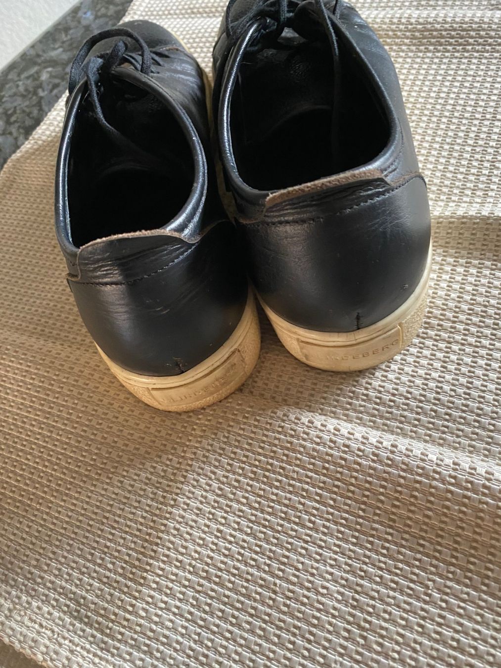 Scarpe da donna: J.Lindeberg Damenschuhe Grösse 40 – Usato da Allenwinden venduto da Obalu 2