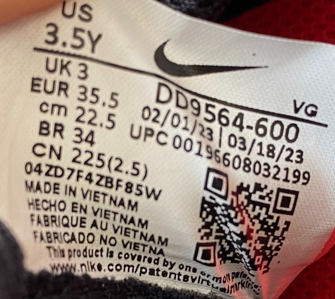 Nike Schuhe für Jungen: Chaussures de football Nike Phantom    t. 35.5 – Gebraucht aus Peseux von Gilloss 5