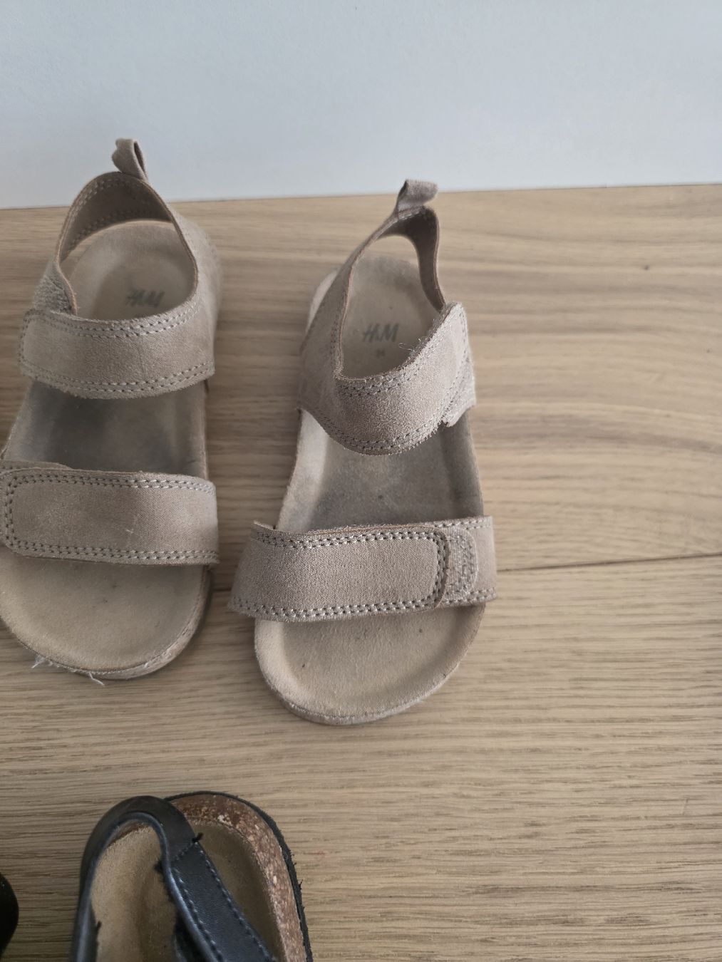 Scarpe per ragazze: Kindersandalen  – Usato da Walenstadt venduto da Jna_69pm 1