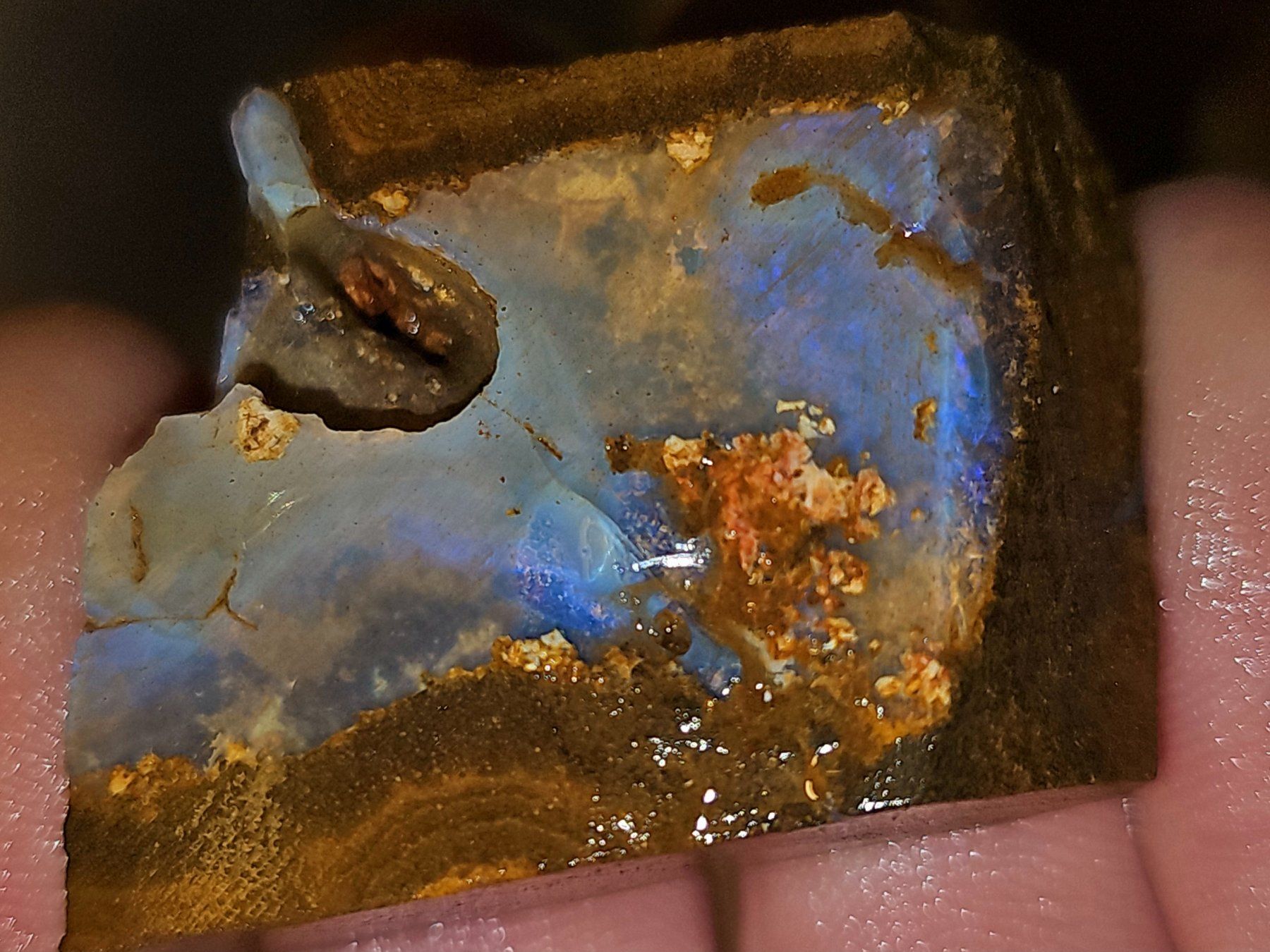 Pierres précieuses: Grosser Australischer Boulderopal Rohstein – Neuf avec emballage d'origine à Uerkheim par Winwinner