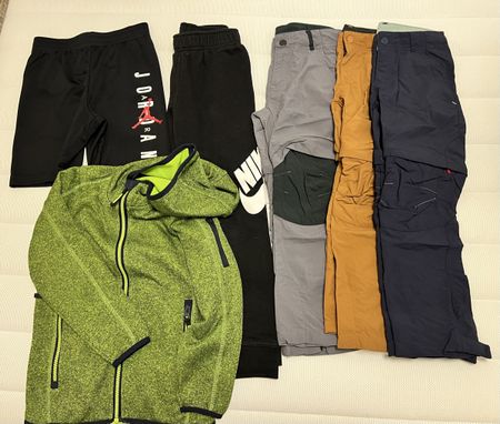Lot 5-7 ans (Jordan Nike Quechua)