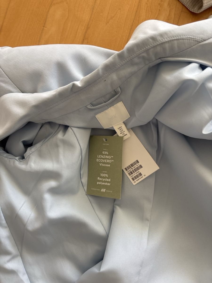 H&M Cappotti: Kurzmantel H& M neu – Nuovo e nell'imballaggio originale da Embrach venduto da Dmoney 3