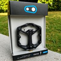 Crankbrothers Stamp 7 Small – Axes Titane – Neuves – 297 g