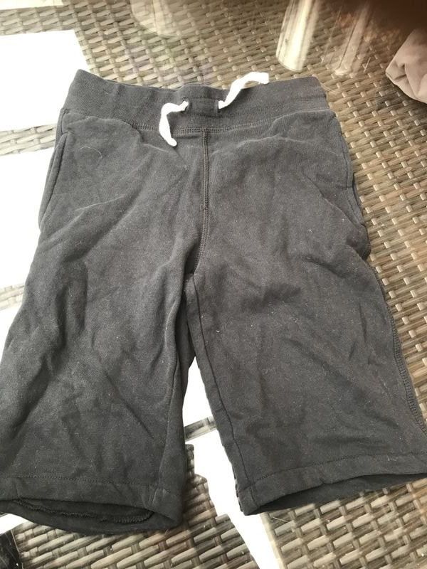 Pantaloni: Junge Shorts 134/140 – Usato da Bergdietikon venduto da antovale