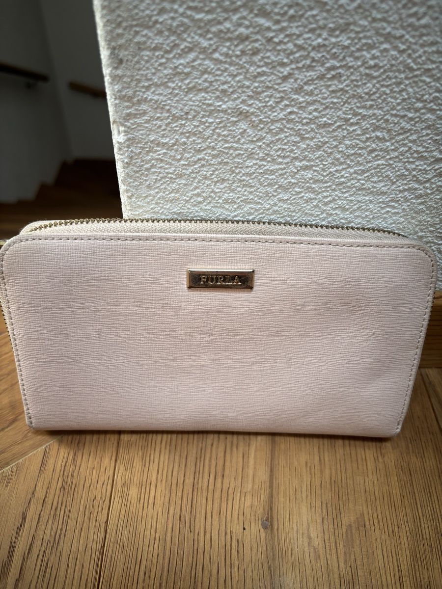 Furla Portamonete: Furla Portemonnaie – Usato da Männedorf venduto da giu_wm6d 1
