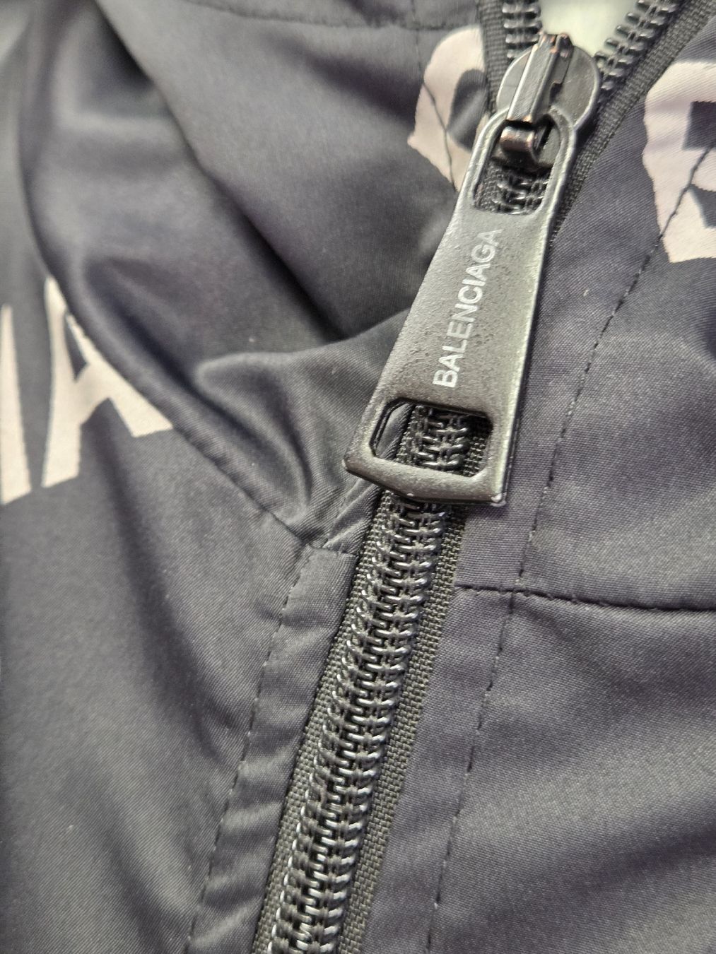 Balenciaga Giacche: Balenciaga Jacke – Usato da Zürich venduto da finesse.shop 8