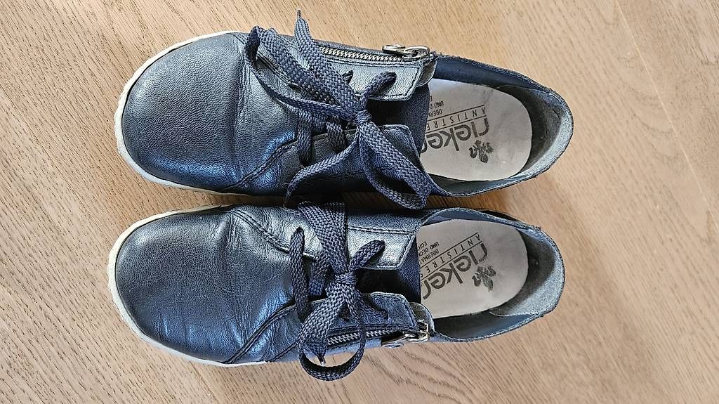 Rieker Scarpe da donna: Rieker Schuh Gr. 38 Leder dunkelblau – Usato da Hausen AG venduto da Gini05 2