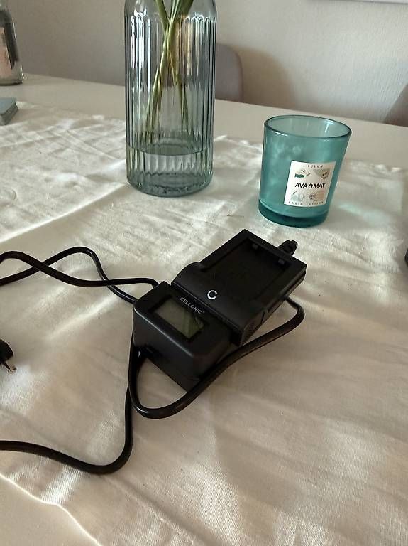 Fotocamera: Sony ILCE 7MII/ Alpha 7II – Usato da Schaffhausen venduto da -sterntaler- 4