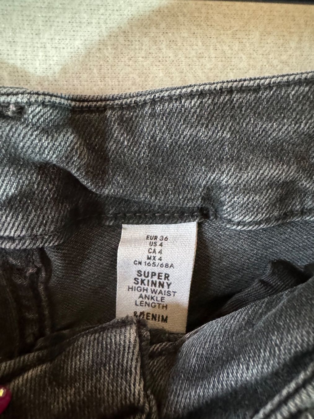 H&M Jeans: H&M Jeans Gr. 36 – Gebraucht aus Grosswangen von SALE_SALE_SALE 3